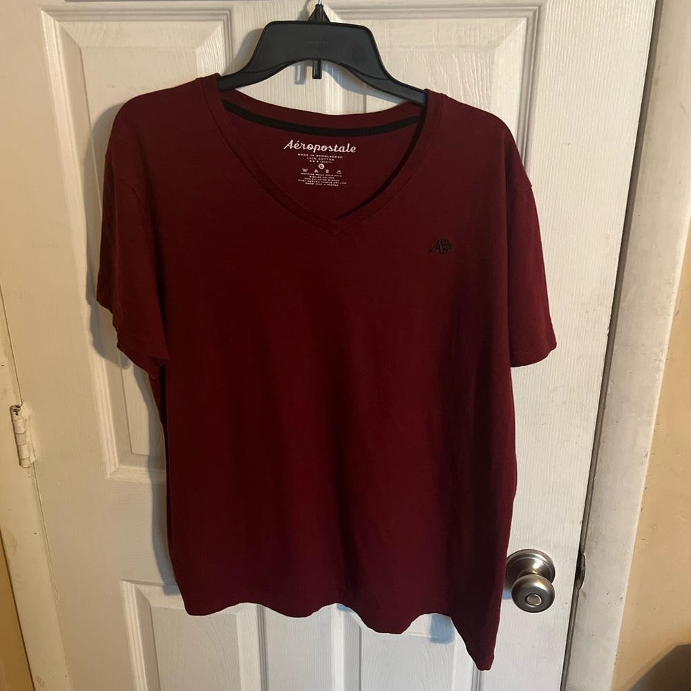 men’s aeropostale burgundy shirt